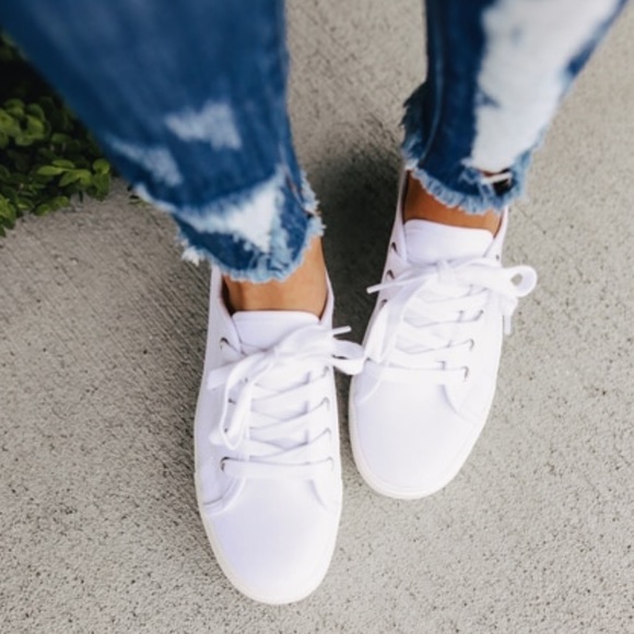 NWT Steve Madden Mayra Platform Sneaker - Picture 3 of 11